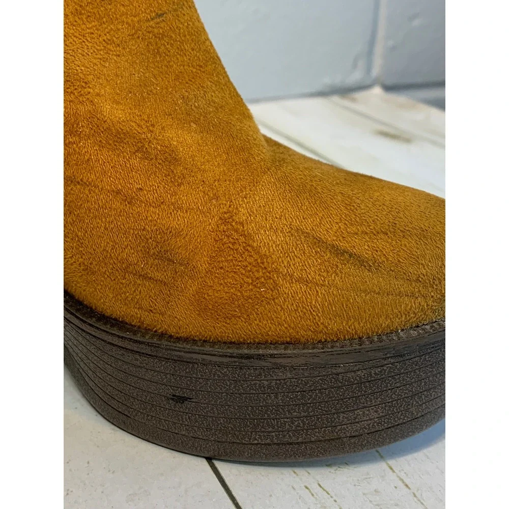 Women's Platform Chunky Heel Chelsea Ankle Boot Side Zip Faux Tan Suede Size 7